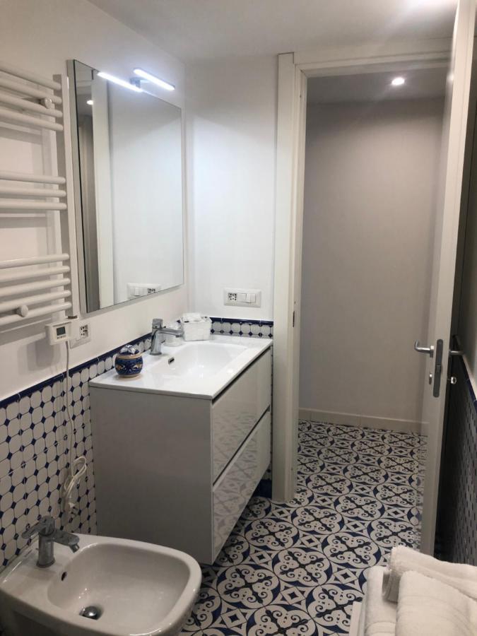 William Apartment Sorrento Luaran gambar